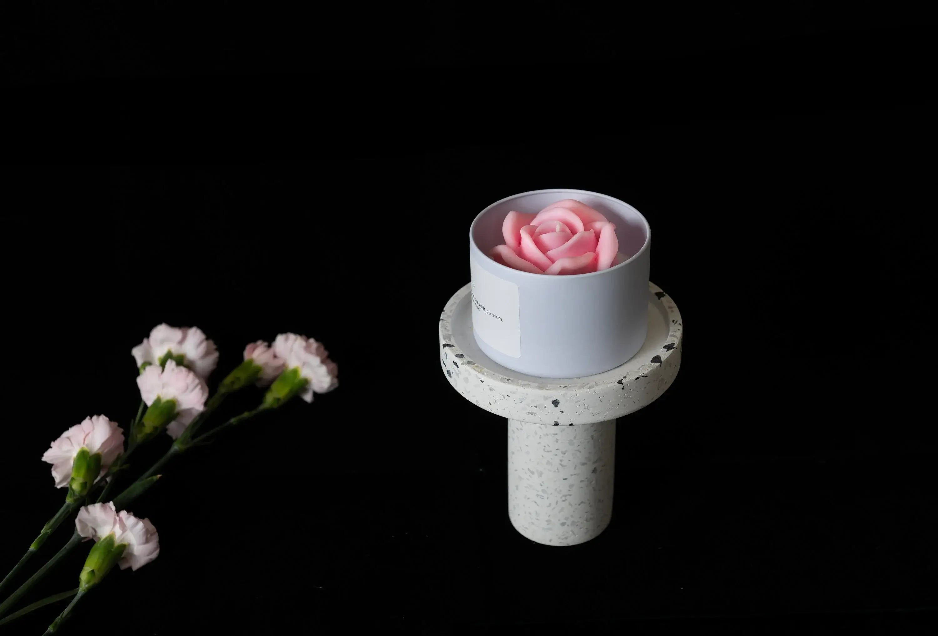 Flower in a Jar Scented Candle – Handcrafted Soy Wax Gift