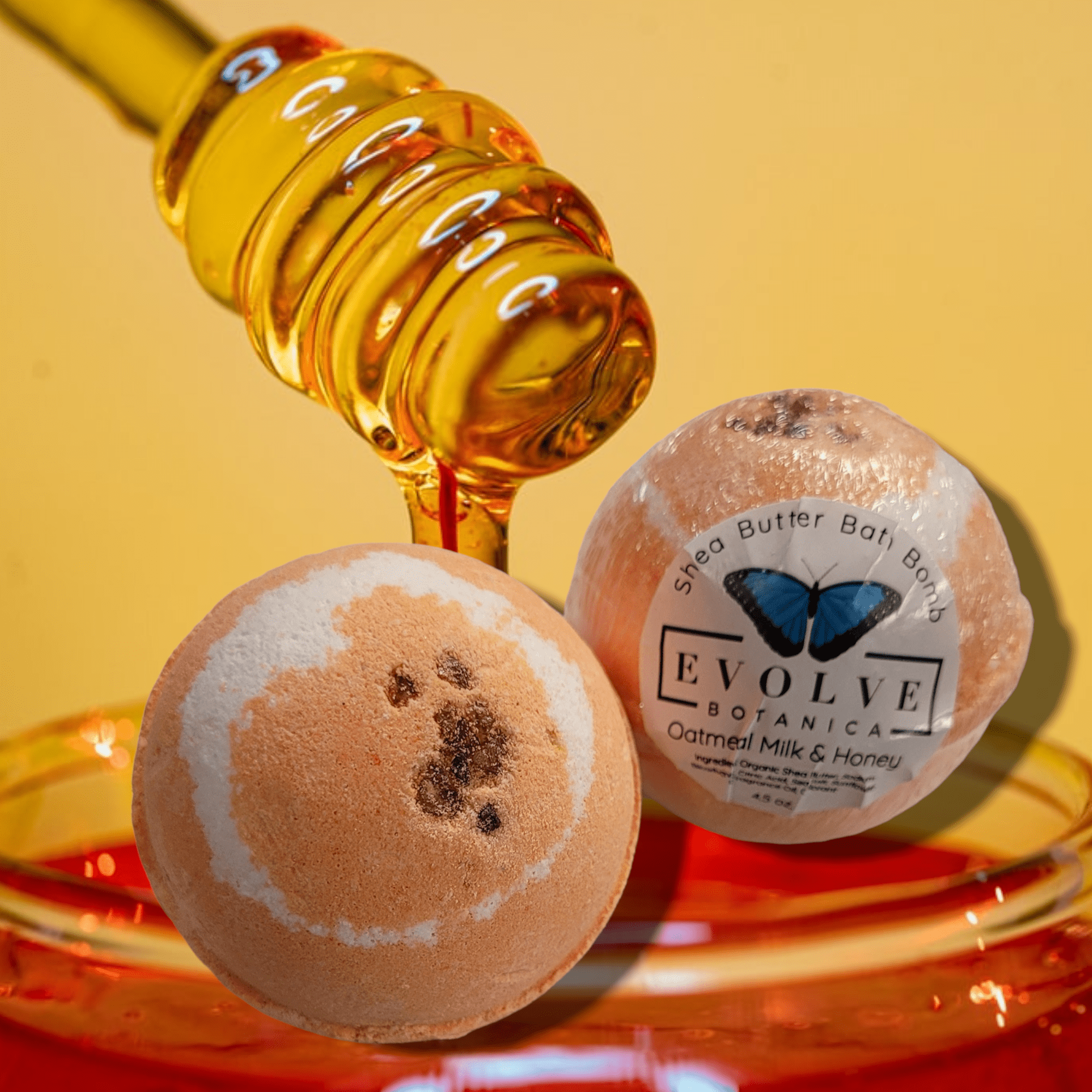 Bath Bomb - Oatmeal Milk Honey - AROMATIC