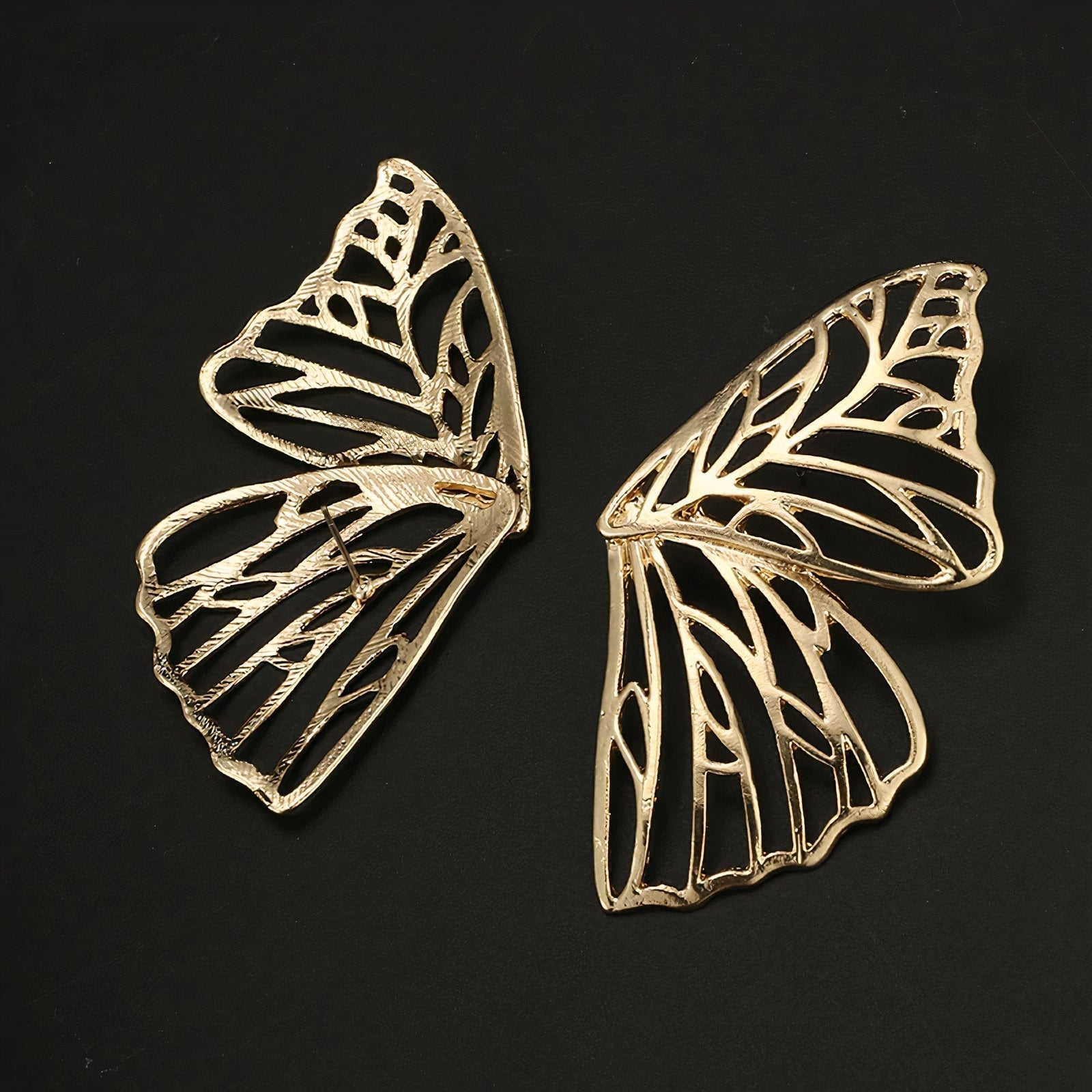 Butterfly - Gold Earrings - AROMATIC