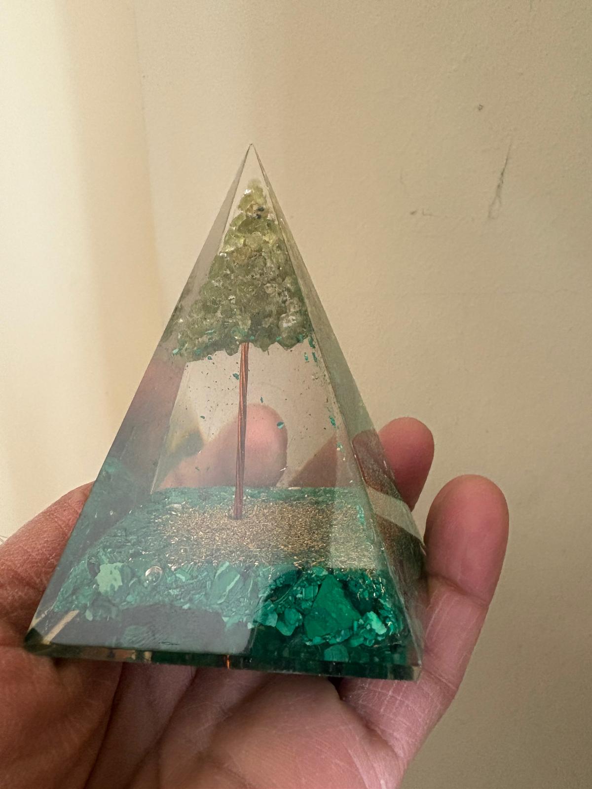Malachite with Peridot Tree of Life Orgonite Pyramid-4