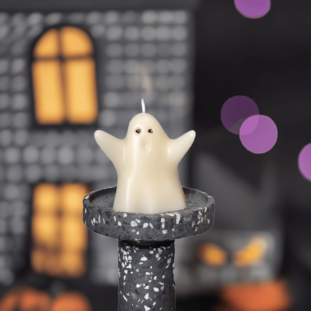 Handmade Ghost Candle – Halloween Décor & Spooky Gift