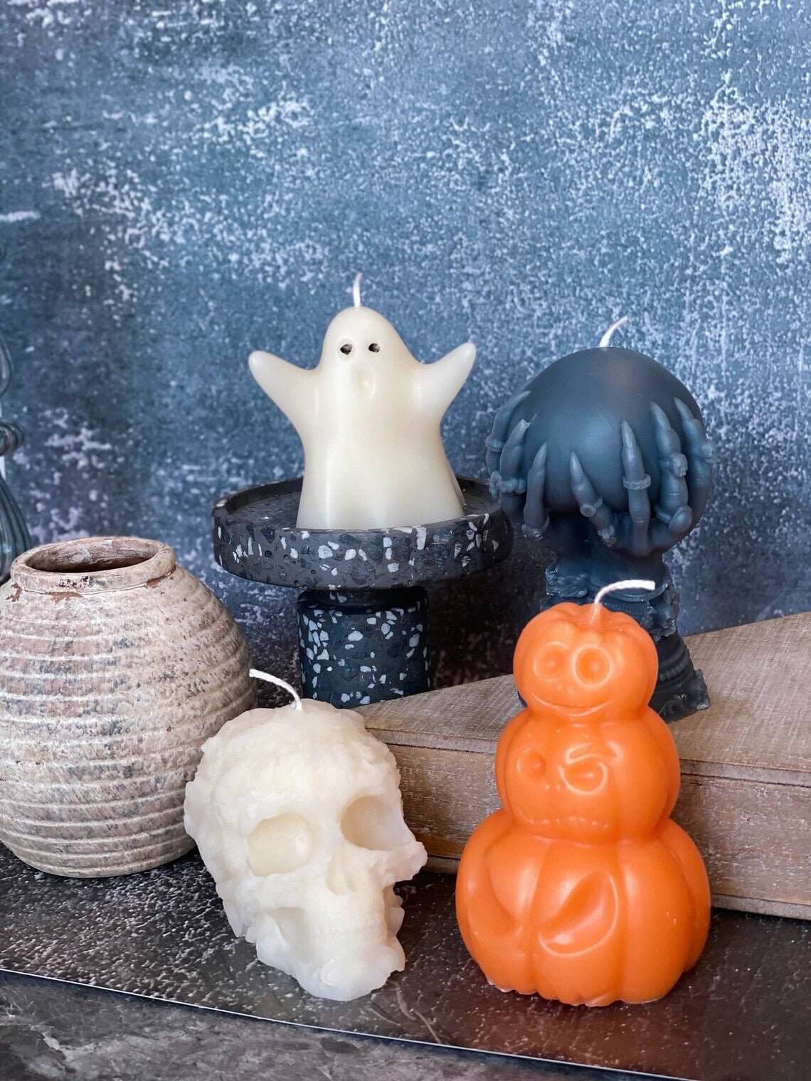 Handmade Pumpkin Candles – Festive & Fun
